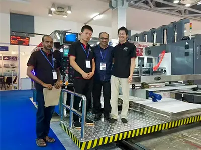 Exposición en India