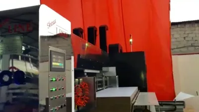 Impresora, ranuradora y troqueladora para clientes en Pakistán